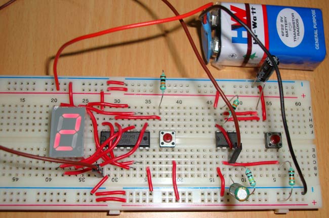 7 Segment Display Counter using IC 555 Timer IC 7 Segment Display Counter using IC 555 Timer IC