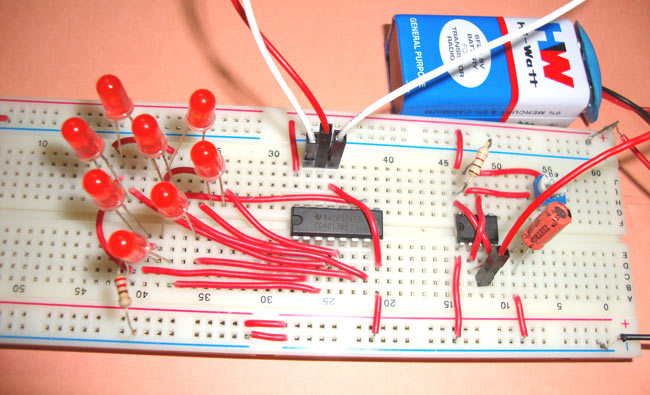 Heart Shaped Serial LED Flasher Heart Shaped Serial LED Flasher