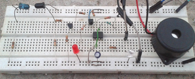 Infrared Detector Circuit using 555 Timer IC Infrared Detector Circuit using 555 Timer IC