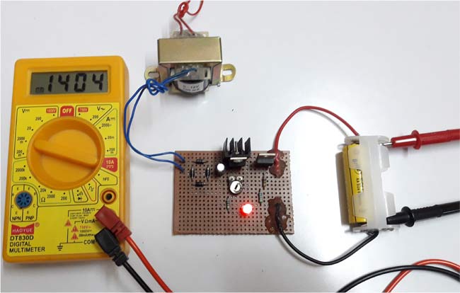 Ni-Cd Battery Charger Circuit Ni-Cd Battery Charger Circuit
