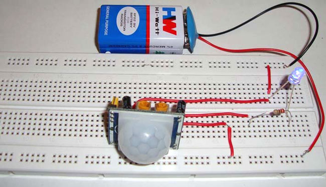 PIR Sensor Based Simple Motion Detector/Sensor PIR Motion Detector/Sensor Circuit Diagram