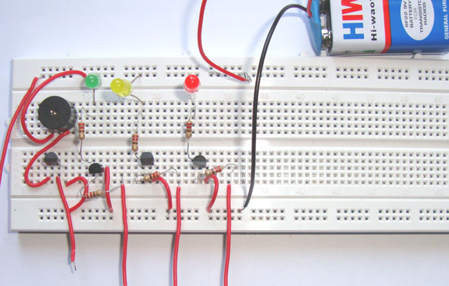 Simple Water Level Indicator Alarm using Transistors Simple Water Level Indicator Alarm Project