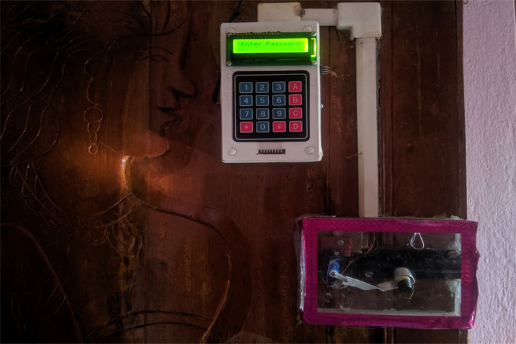 Password based Digital Keypad Security Door Lock using Arduino Password based Digital Keypad Security Door Lock using Arduino