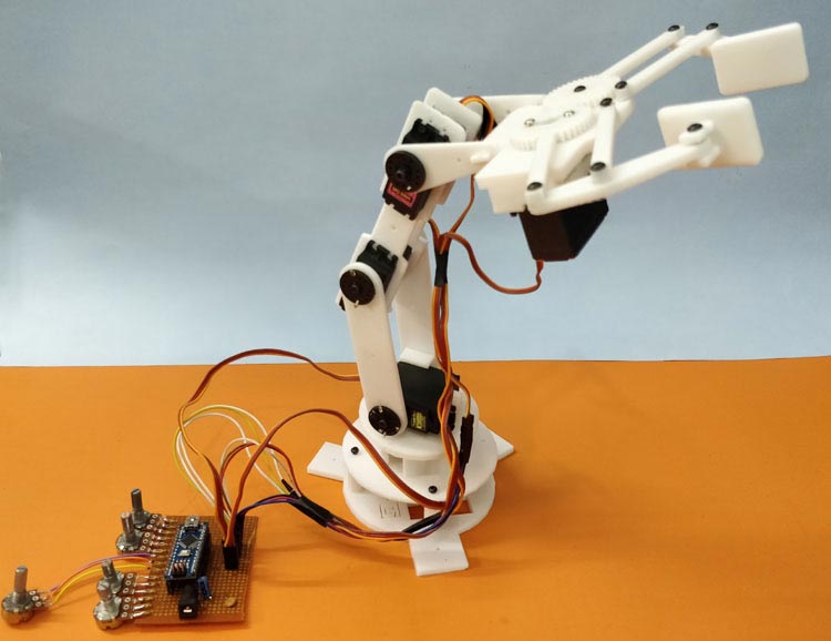 Record and Play 3D Printed Robotic Arm using Arduino Record and Play 3D Printed Robotic Arm using Arduino