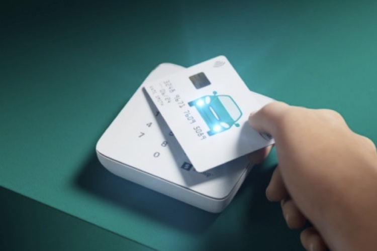 Contactless Payment gets a light up- Infineon's LED-Enabled SECORA Pay Cards Contactless Payment gets a light up- Infineon's LED-Enabled SECORA Pay Cards