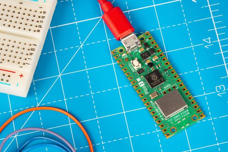 Raspberry Pi Pico 2 W Raspberry Pi Pico 2 W