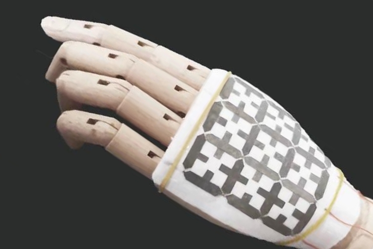 Self-Powered Bionic Droplet Sensor Enhances Robotic Perception Self-Powered Bionic Droplet Sensor Enhances Robotic Perception