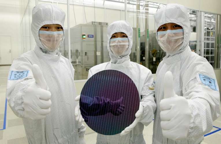 Semiconductor-Fab Semiconductor-Fab