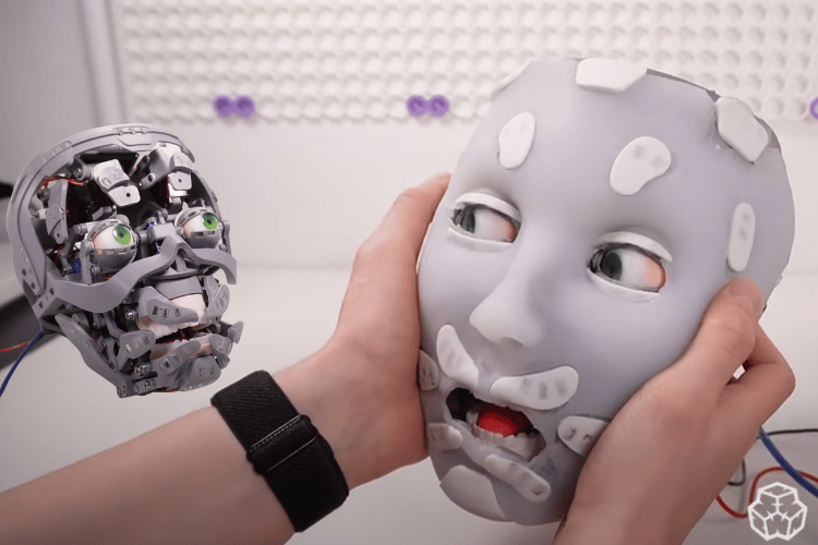 3D-Printed Animatronic Head by Will Cogley 3D-Printed Animatronic Head by Will Cogley