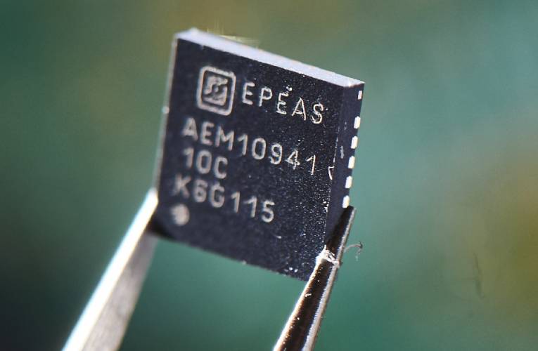 Ossia, E-PEAS & E Ink Successfully Develop Prototype for Wirelessly Powered Electronic Paper Displays Ossia, E-PEAS & E Ink Successfully Develop Prototype for Wirelessly Powered Electronic Paper Displays