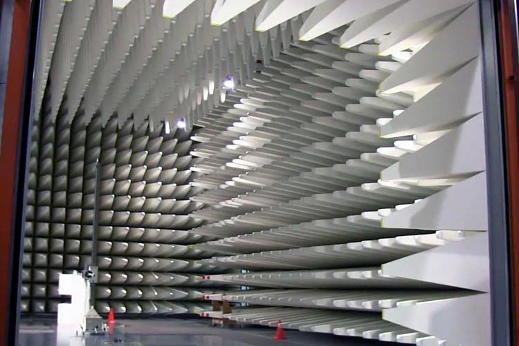 EMC Testing Chamber EMC Testing Chamber