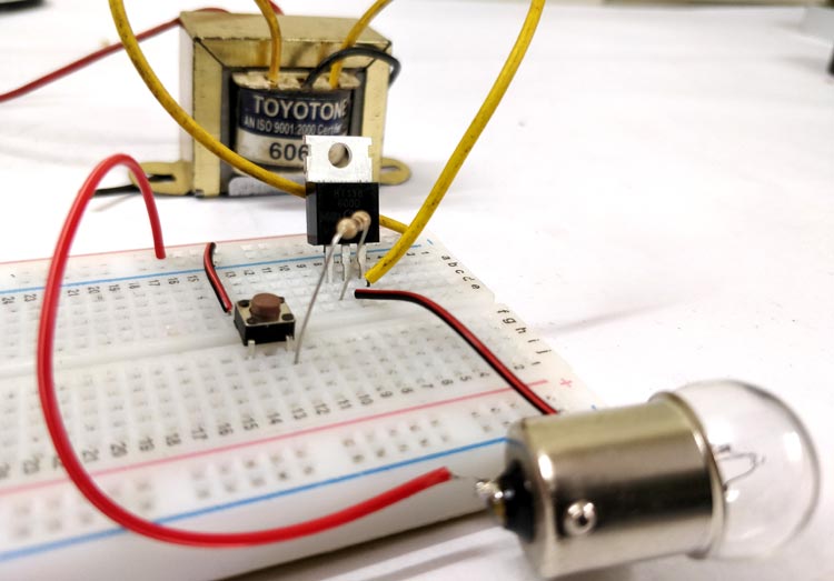 What is TRIAC: Switching Circuit and Applications What is TRIAC: Switching Circuit and Applications