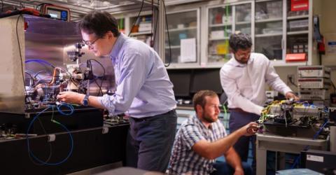 Sandia Scientists Working on Atom Interferometry